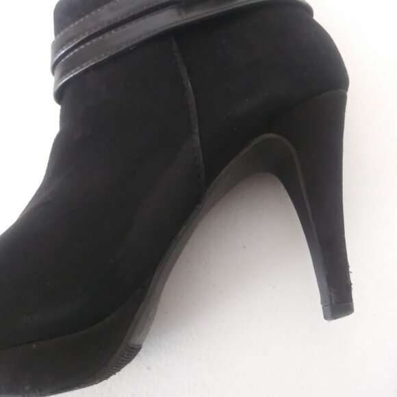 Metaphor women's size 7 1/2 black high heel ankle boots - Picture 14 of 16